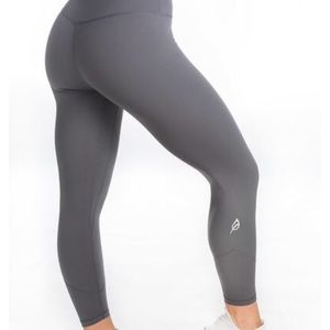Grey P’tula Workout Leggings.